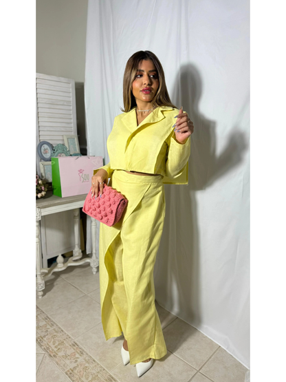 بدلة كتان أصفر ليموني أنيقة