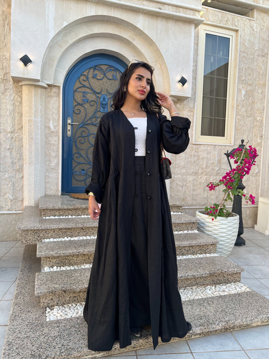 عباءة قماش خفيف سوداء عصرية