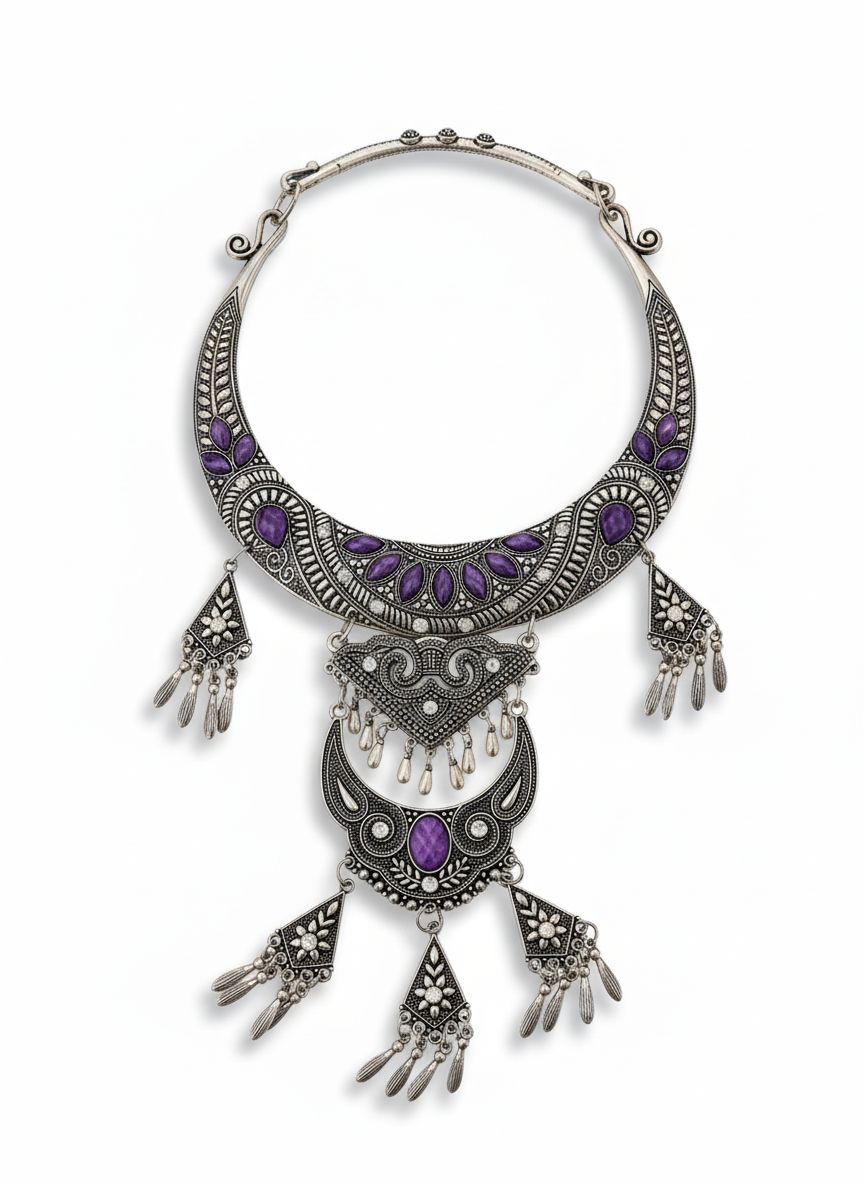 عقد فضي تراثي بأحجار بنفسجية