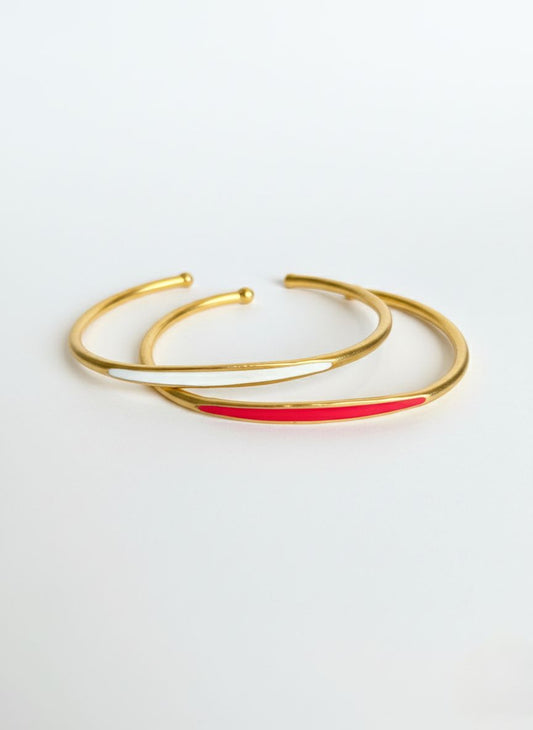 إسوارتان معدن مطلي ذهب بمينا